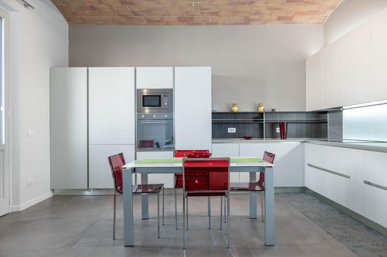 Siena Historic Center Stylish Flat With Balcony! Appartement Buitenkant foto