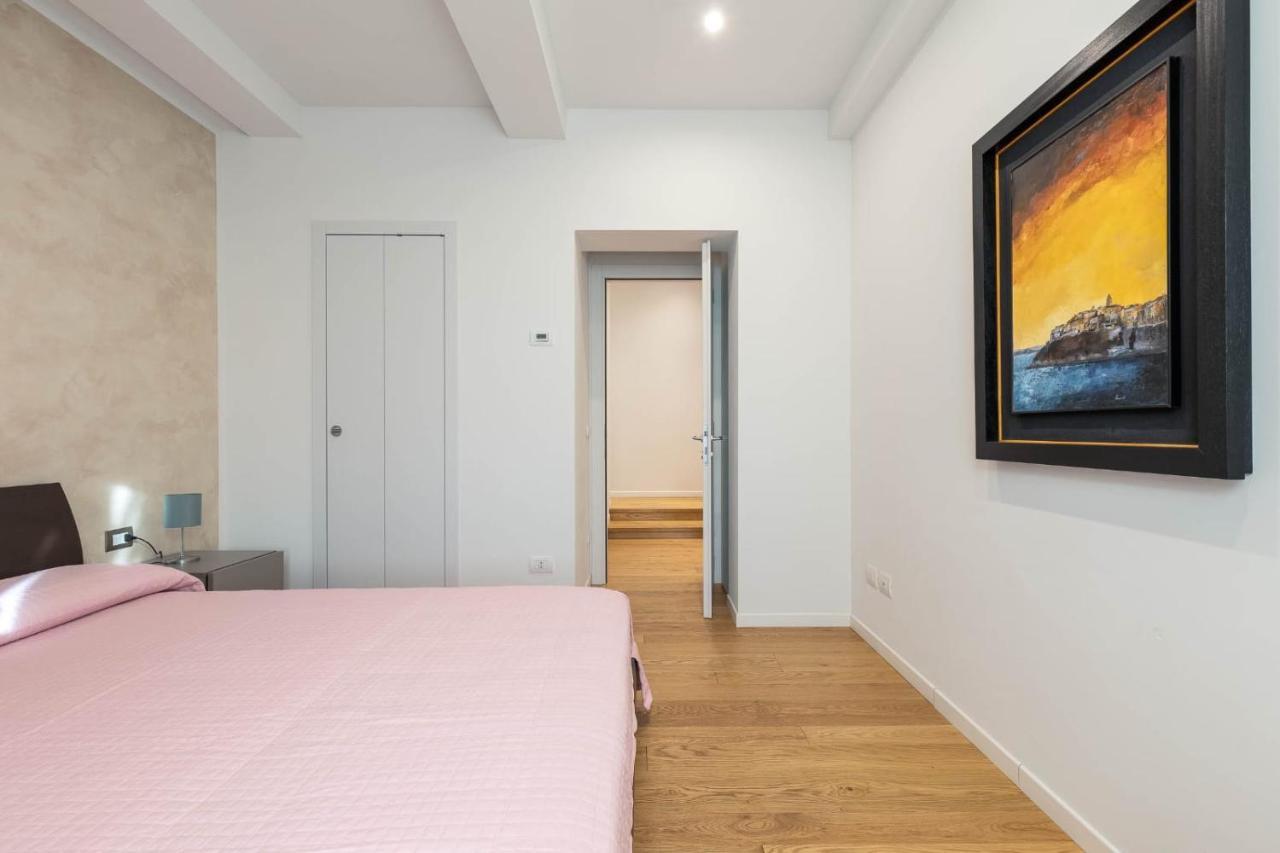 Siena Historic Center Stylish Flat With Balcony! Appartement Buitenkant foto