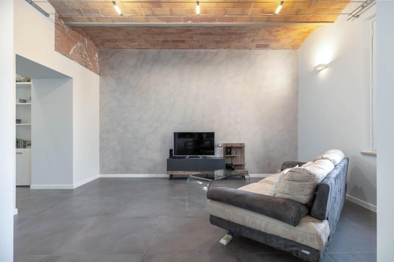 Siena Historic Center Stylish Flat With Balcony! Appartement Buitenkant foto
